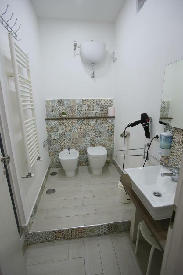 דירות נאפולי San Gaetano 23 מראה חיצוני תמונה