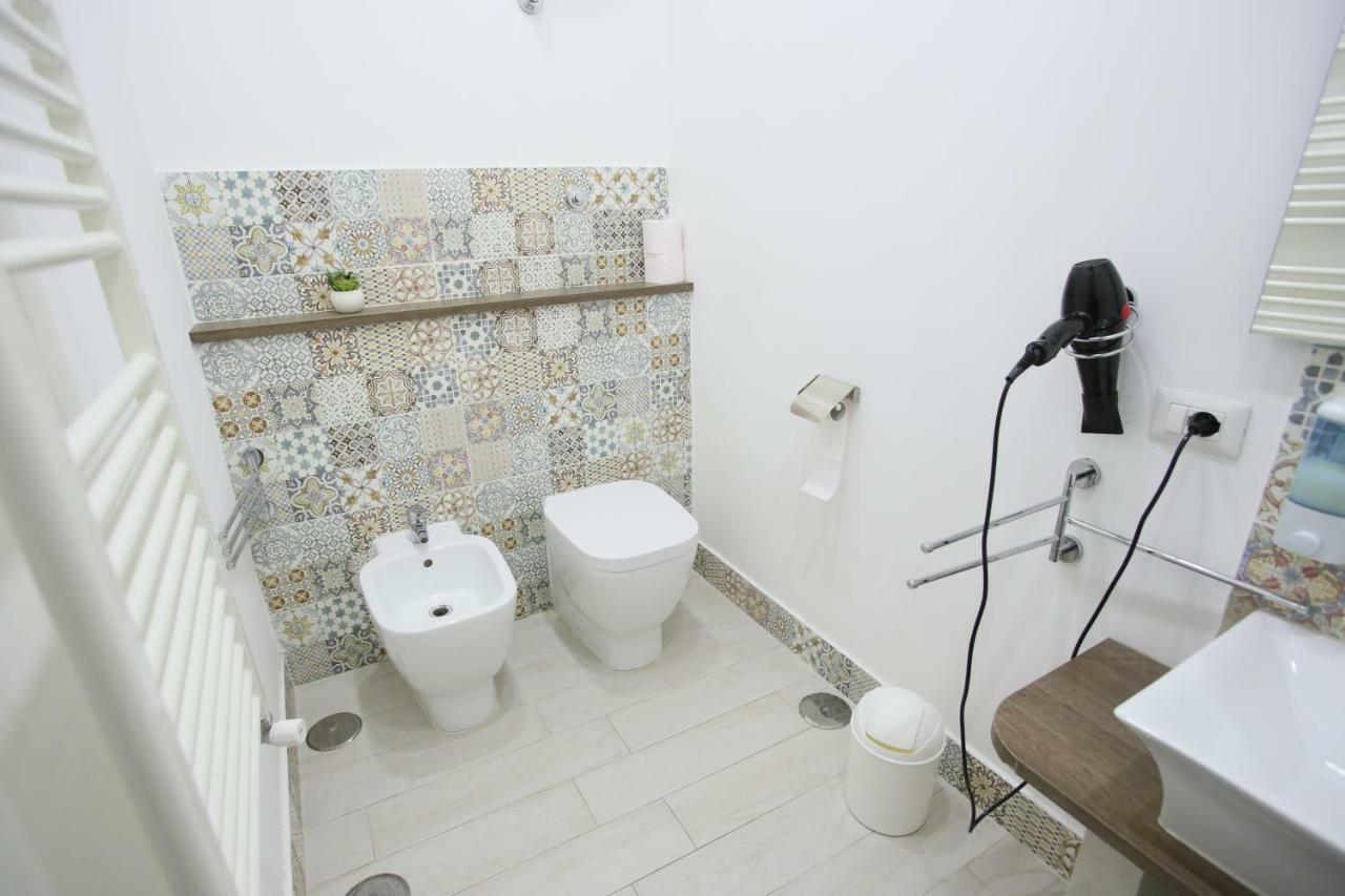 דירות נאפולי San Gaetano 23 מראה חיצוני תמונה